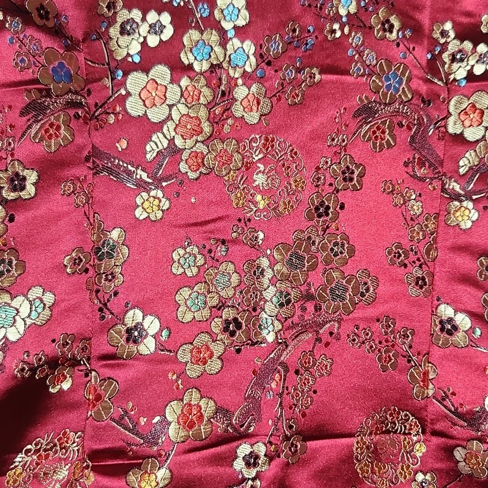 Quju Tang beautiful red